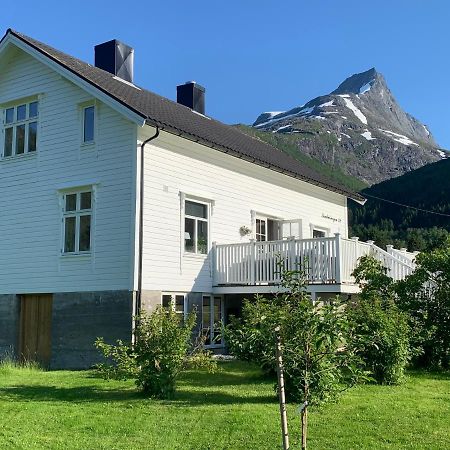 Bakken, Feriebolig Villa Volda Esterno foto