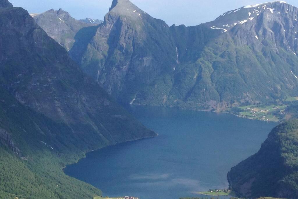 Bakken, Feriebolig Villa Volda Esterno foto